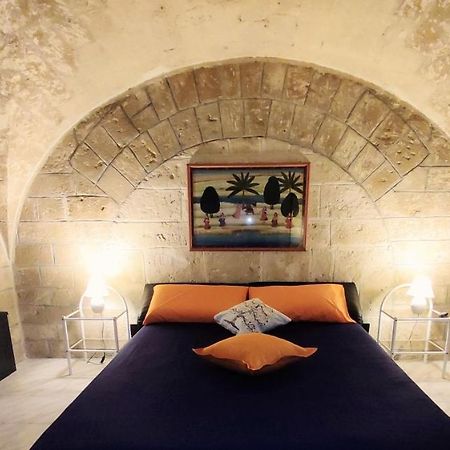 Апартаменты Casa Dante Бари Экстерьер фото