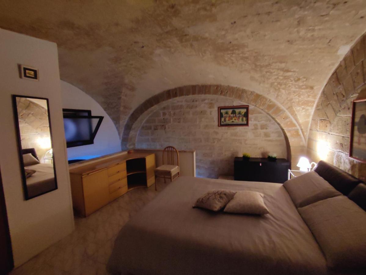 Апартаменты Casa Dante Бари Экстерьер фото